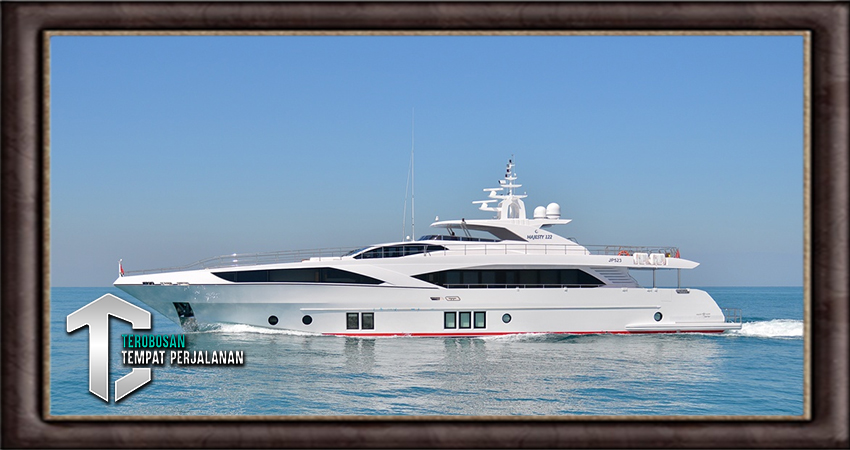 Pengalaman Berlayar di Perairan Biru Bahrain Yachting