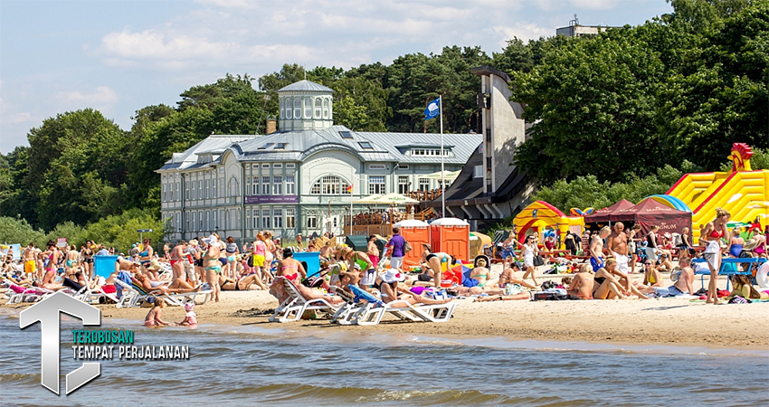 Kota-Kota Pesisir di Latvia Permata Maritim